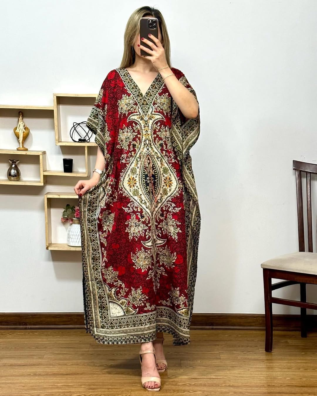 Printed V-Neck Long Maxi Caftan – Loose Fit with Elegant Design & Short Sleeves