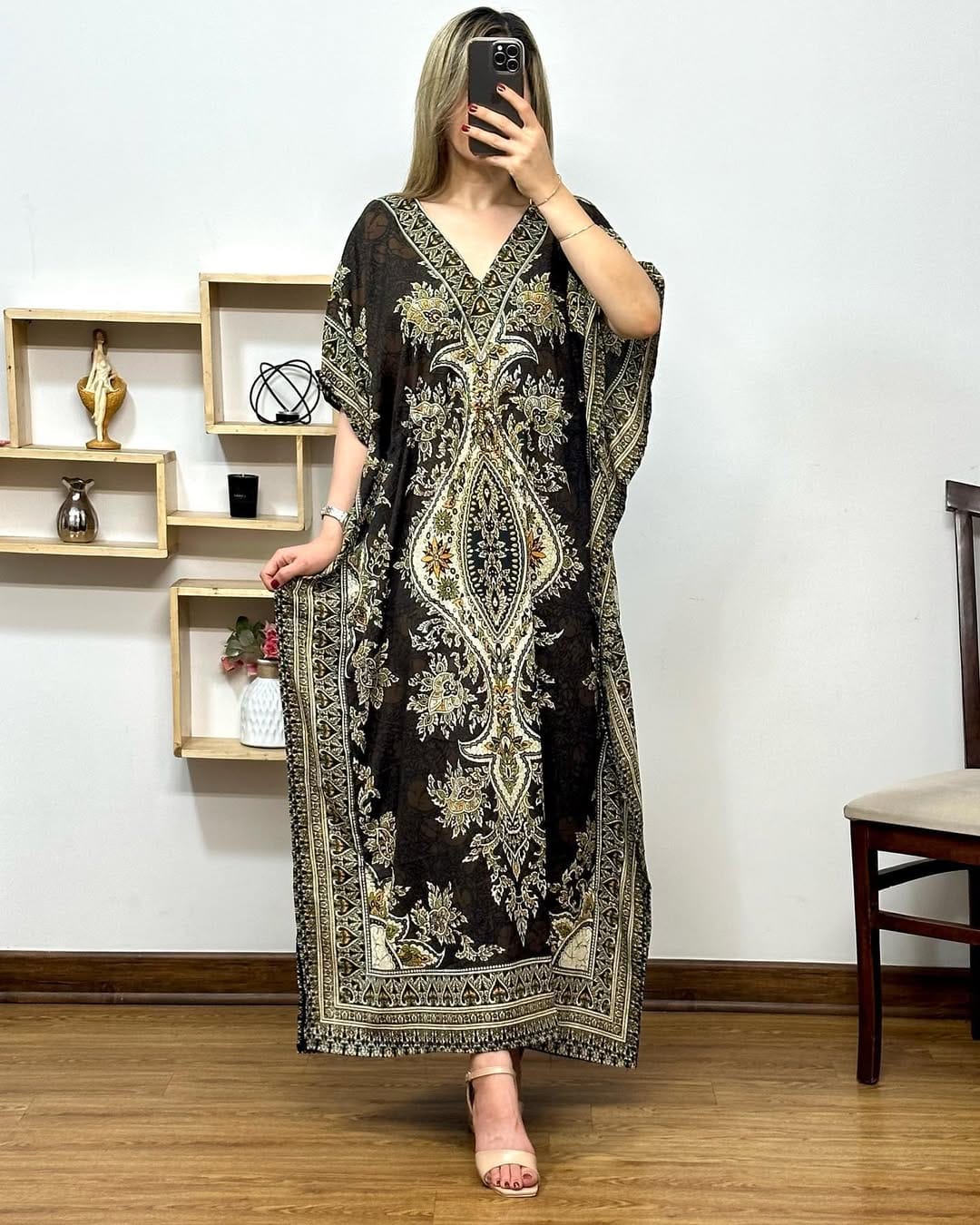 Printed V-Neck Long Maxi Caftan – Loose Fit with Elegant Design & Short Sleeves