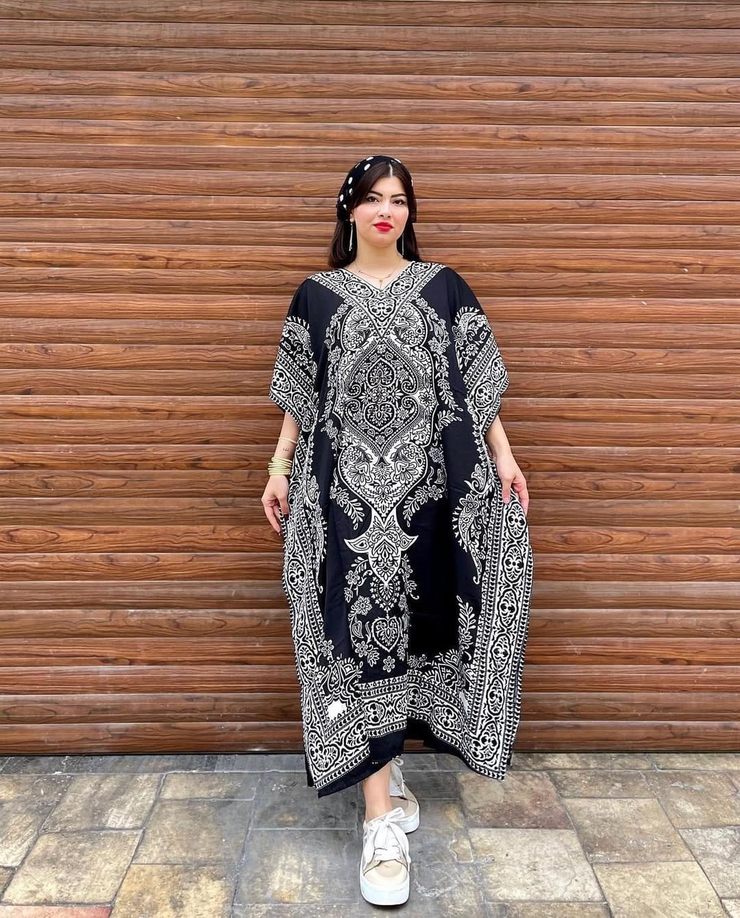 Printed V-Neck Long Maxi Caftan – Loose Fit with Elegant Design & Short Sleeves